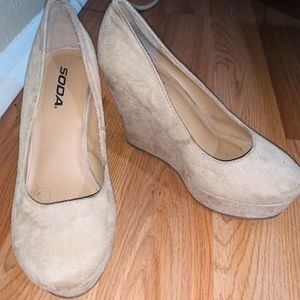 soda tan wedges